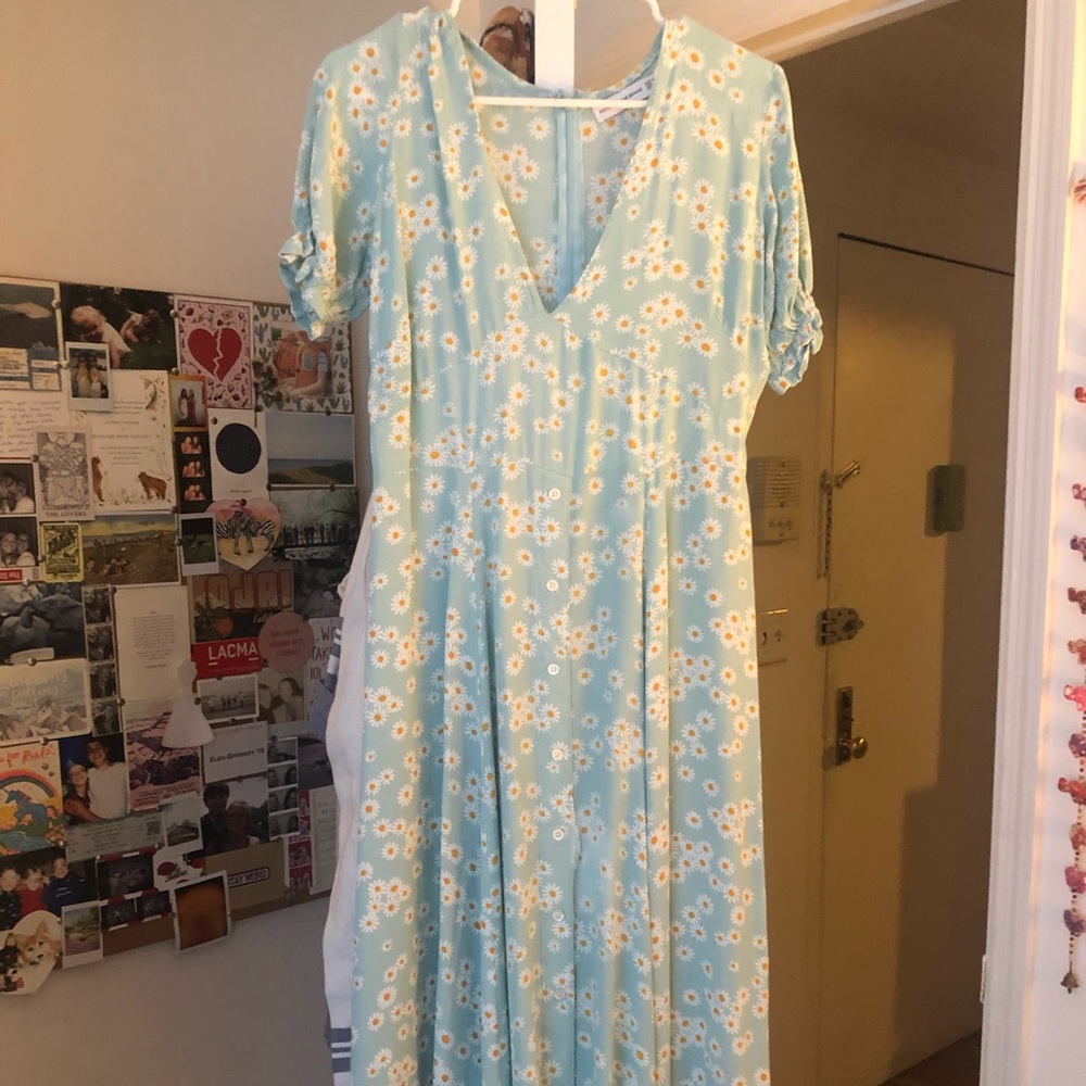 Faithfull the brand size 6 daisy midi dress